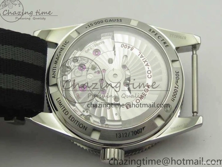 0131 EasyCare Seamaster 300 “Spectre” Limited Edition VSF 1:1 Best Edition On “007” Nato Strap A8400 Super Clone 8075